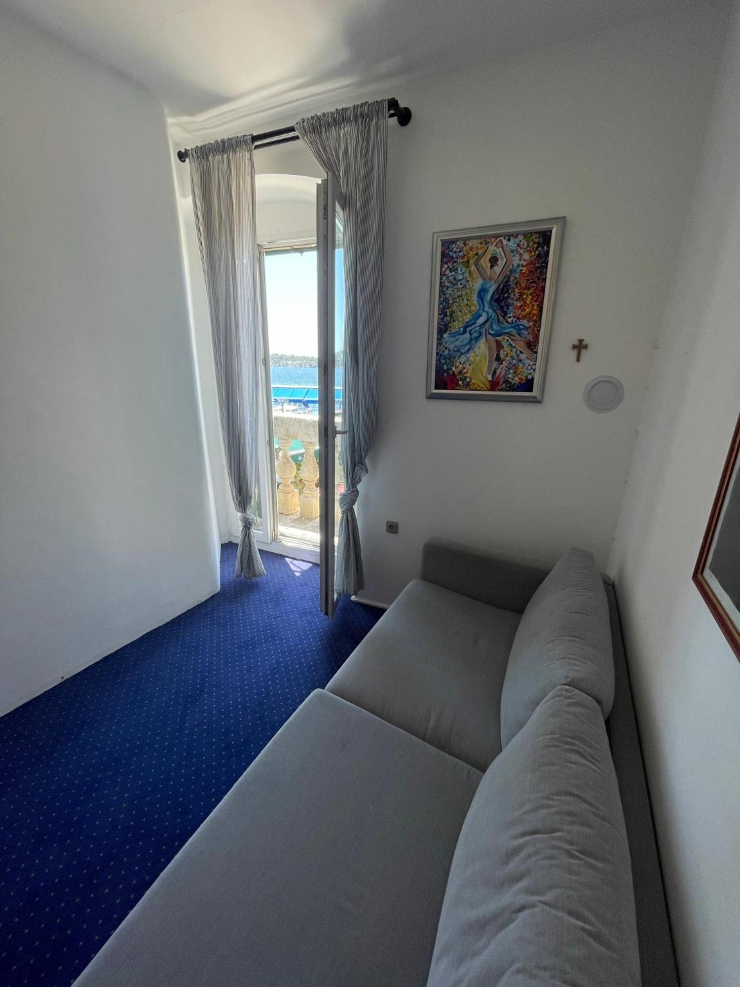 Apartments And Rooms Ille Sibenik Exterior photo